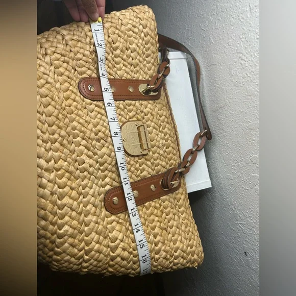 Michael Kors straw handbag - Picture 8 of 12